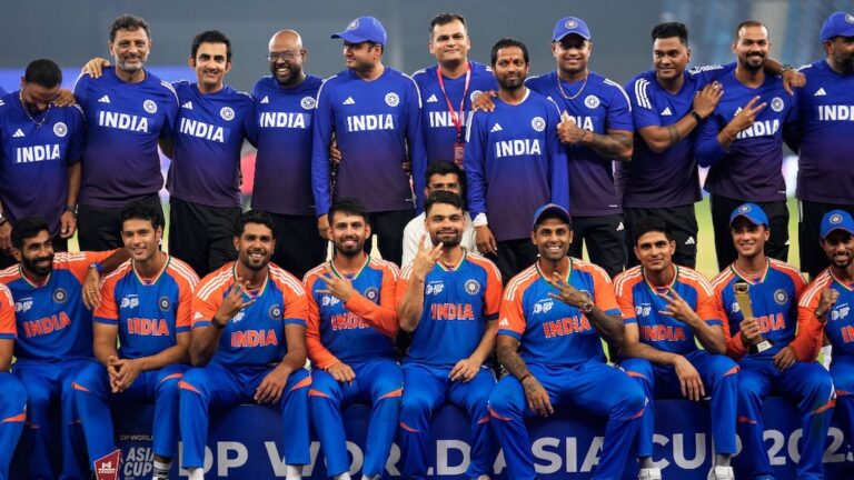 indian-cricket-team-290822874-16x9_0 (1)